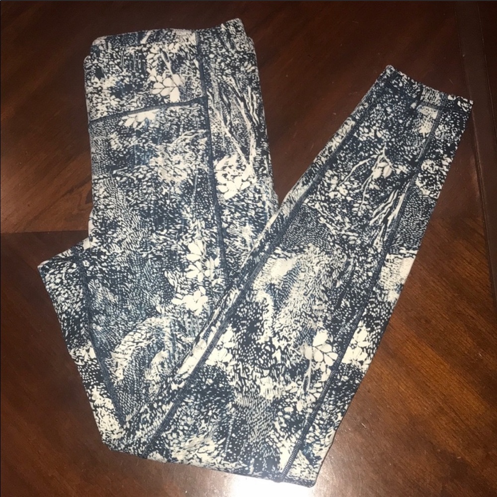 NWOT Lululemon Fast and Free 7/8 Leggings